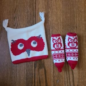 Pottery Barn Kids Hat & Booties